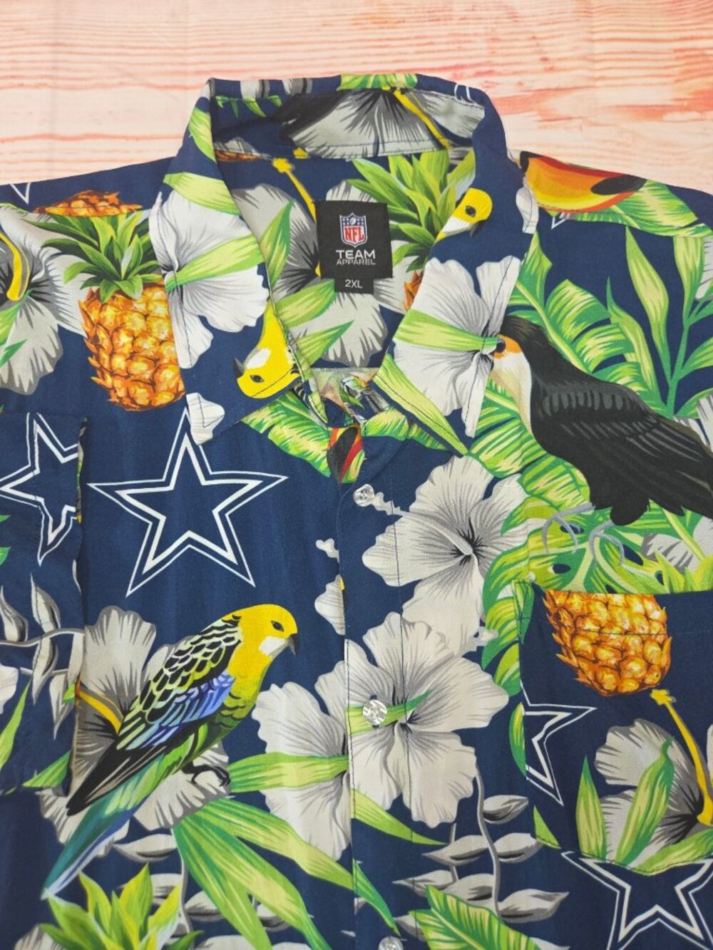 NFL Team Apparel Dallas Cowboys Hawaiian Shirt Size 2XL Tropical Print
